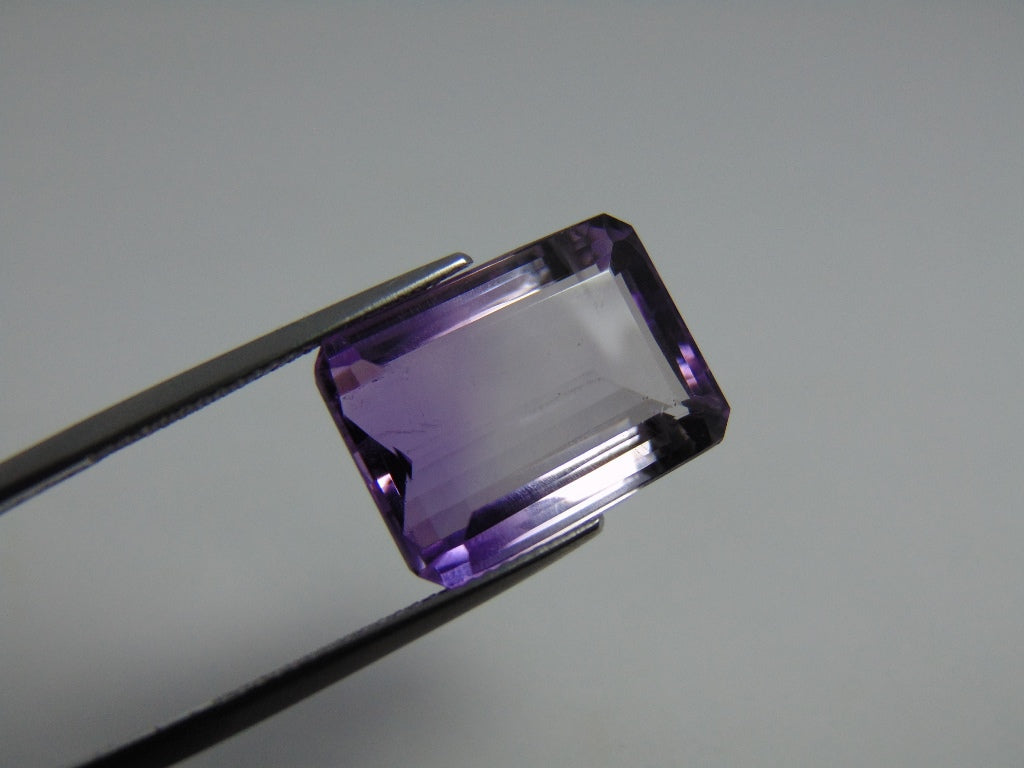 14.05cts Amethyst (Bicolor)