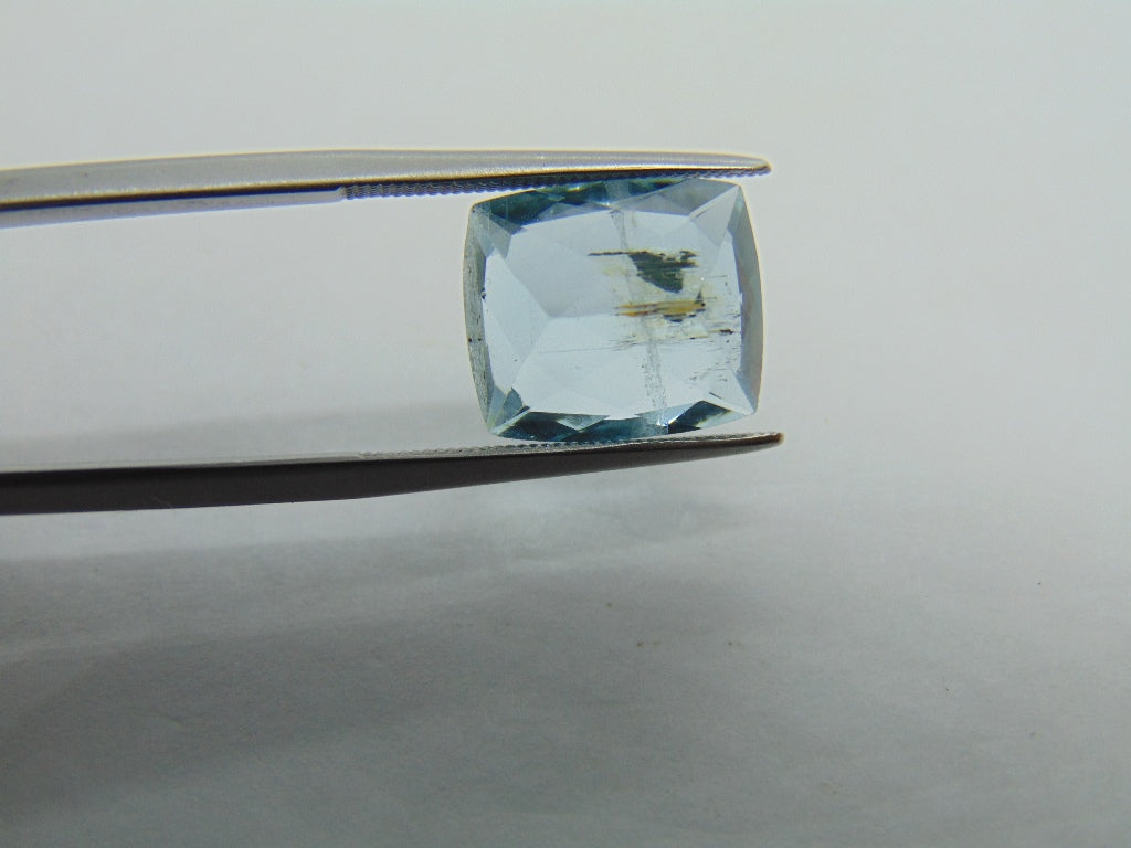 7ct Aquamarine With Inclusion 13x11mm