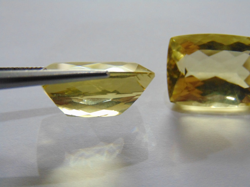 Par de quartzo (ouro verde) de 38,20 quilates