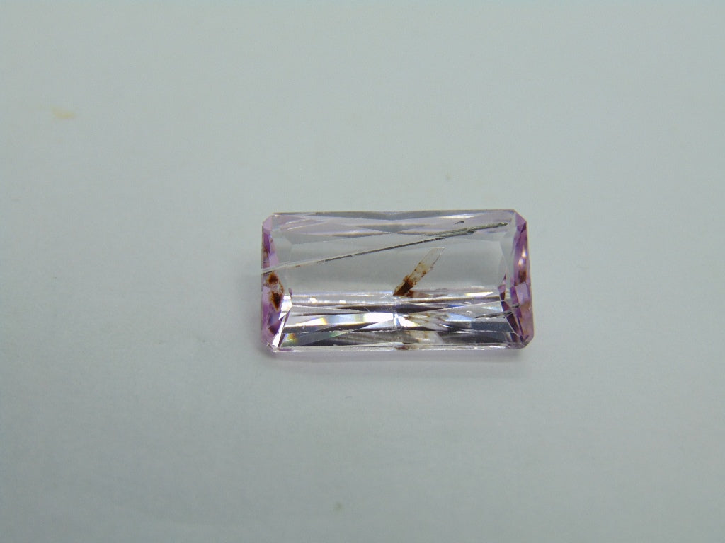 9.25ct Kunzite With Needles 18x10mm