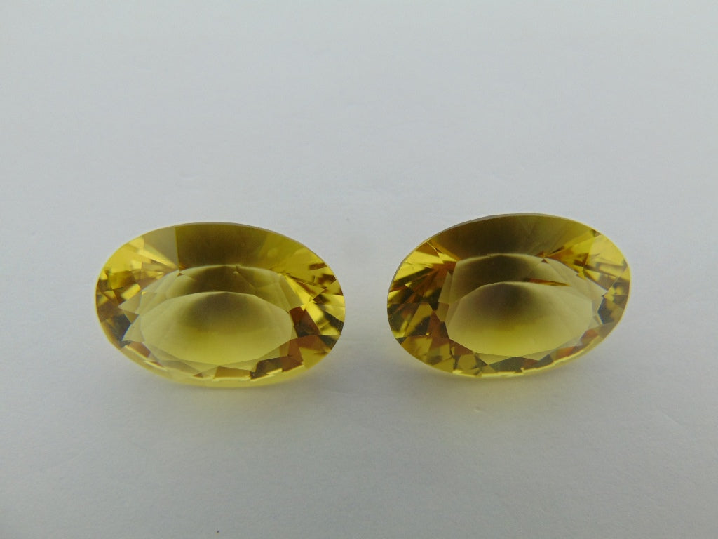 Par de quartzo (ouro verde) de 30,90 cts