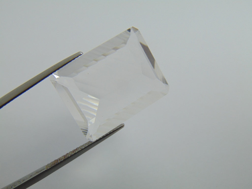 26ct Quartz Crystal 22x17mm