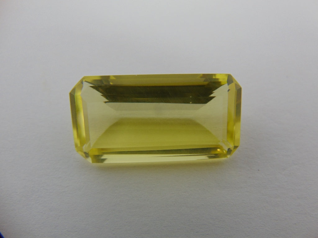 38.50ct Green Gold 30x16mm