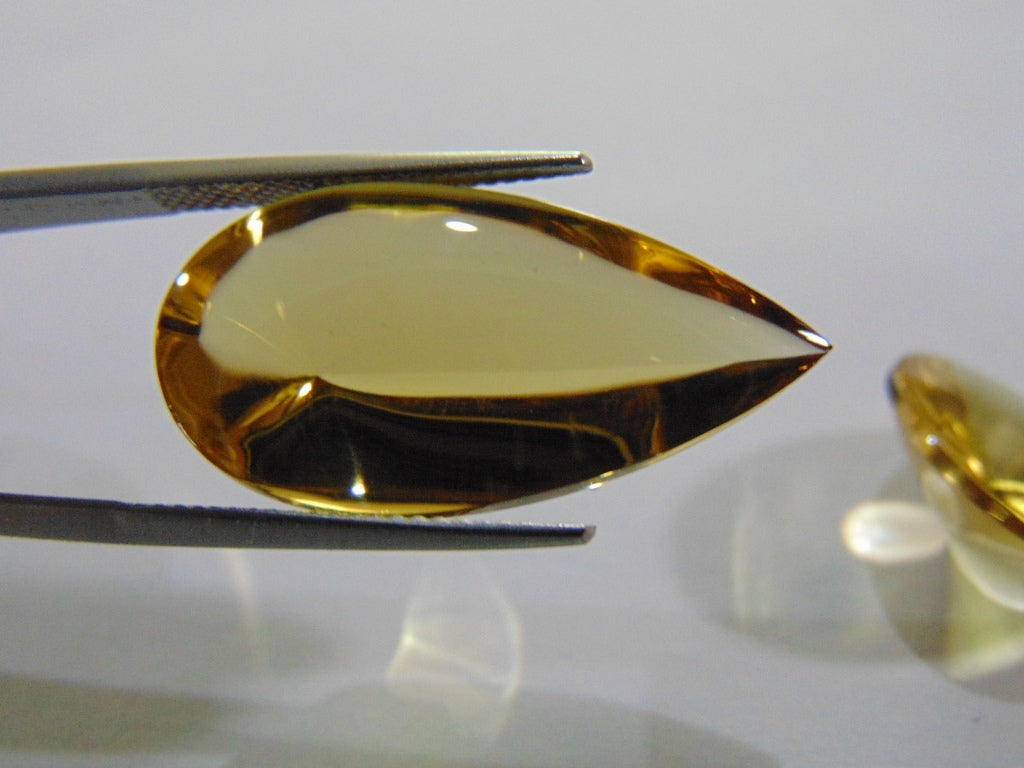 32.80ct Citrine 28x14mm 17mm