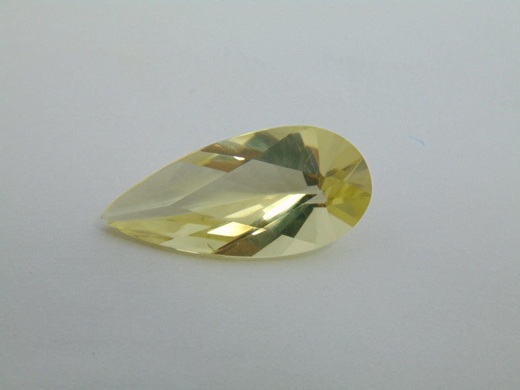 Quartzo de 40,50 cts (ouro verde)