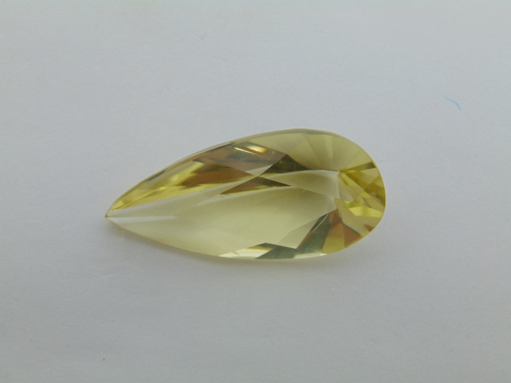 Quartzo de 40,50 cts (ouro verde)