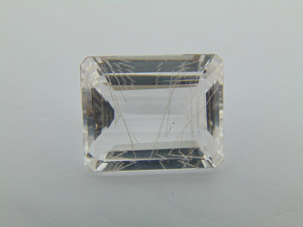 Inclusão de quartzo 31,40ct 23x18mm