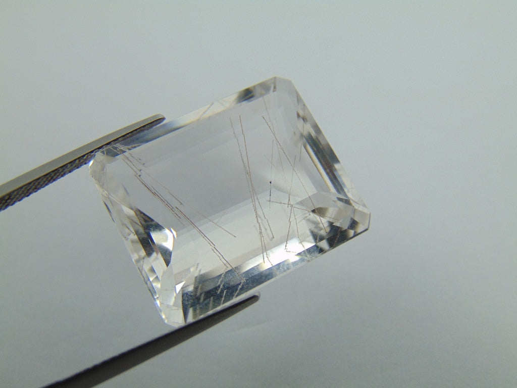 Inclusão de quartzo 31,40ct 23x18mm