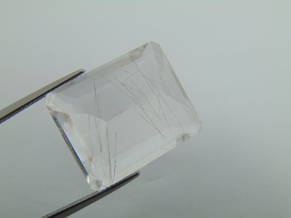 Inclusão de quartzo 31,40ct 23x18mm