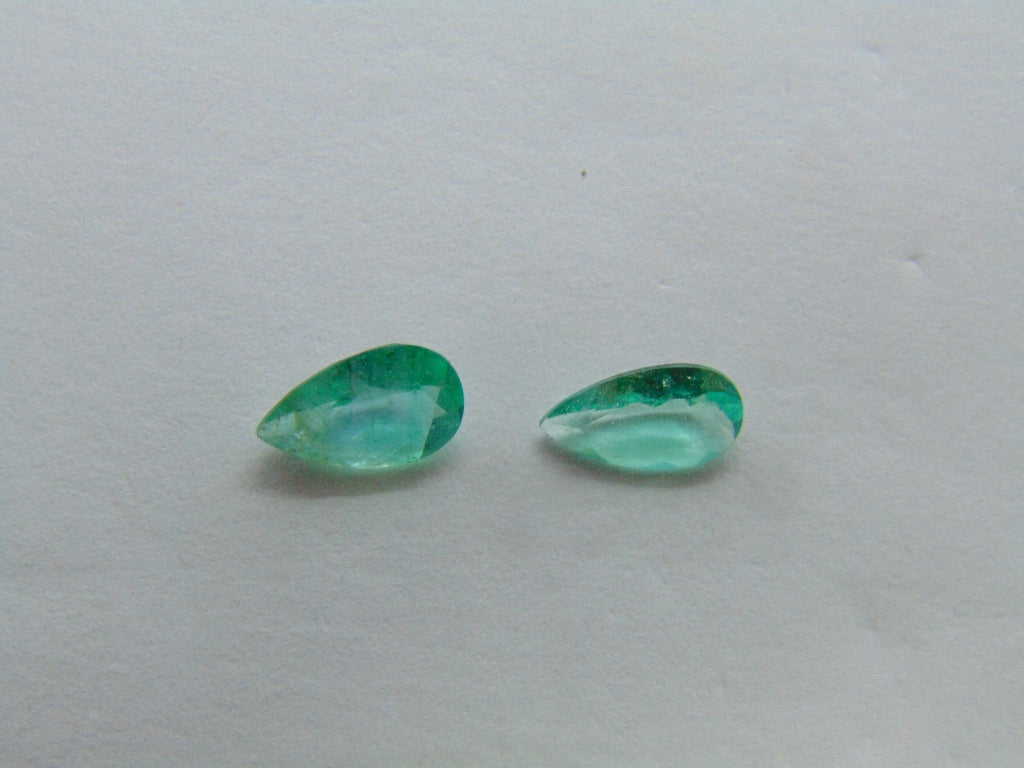 0.93ct Emerald 7x5mm 7x4mm