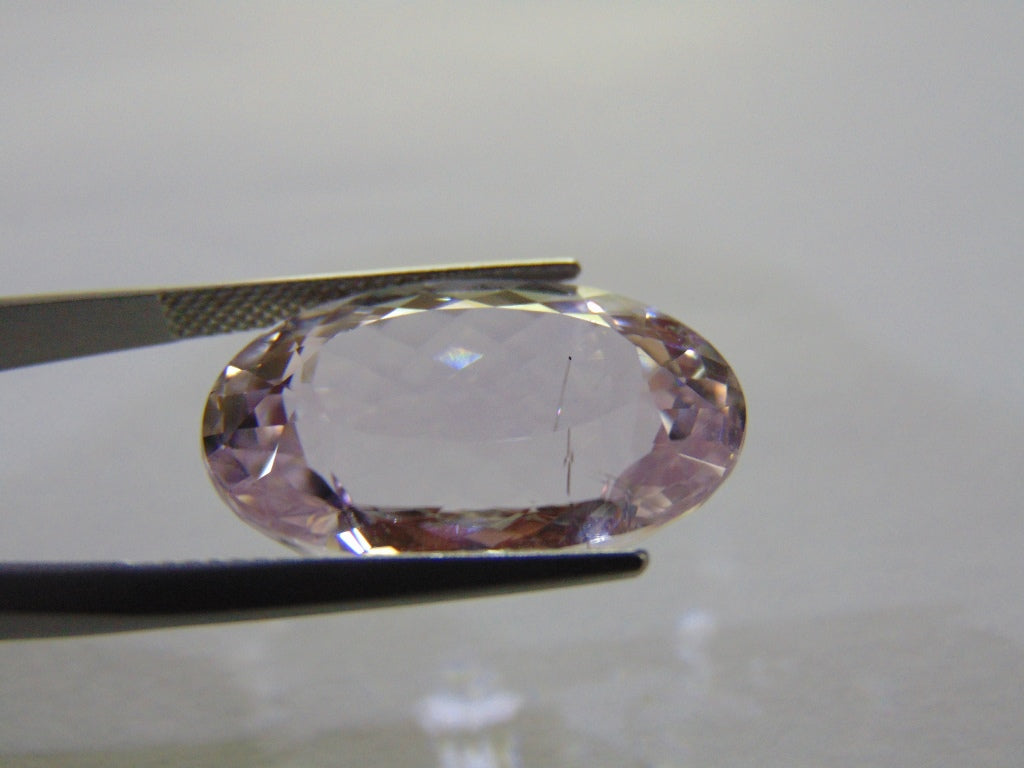 Kunzita 29,50 ct (com agulha)