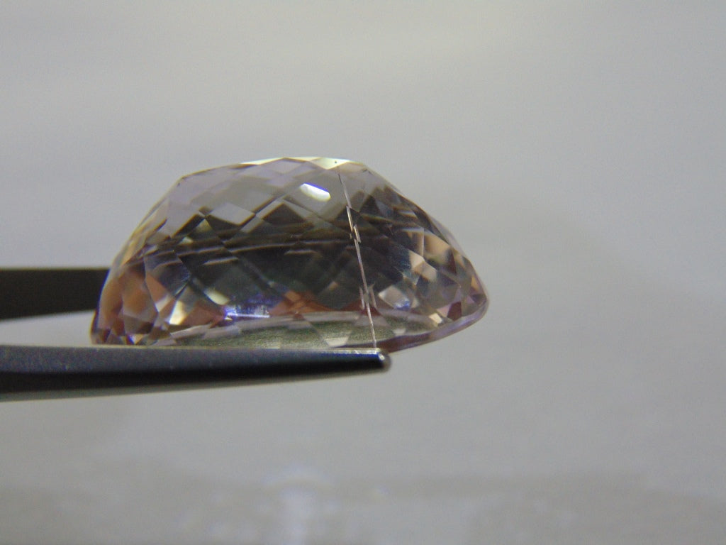 Kunzita 29,50 ct (com agulha)