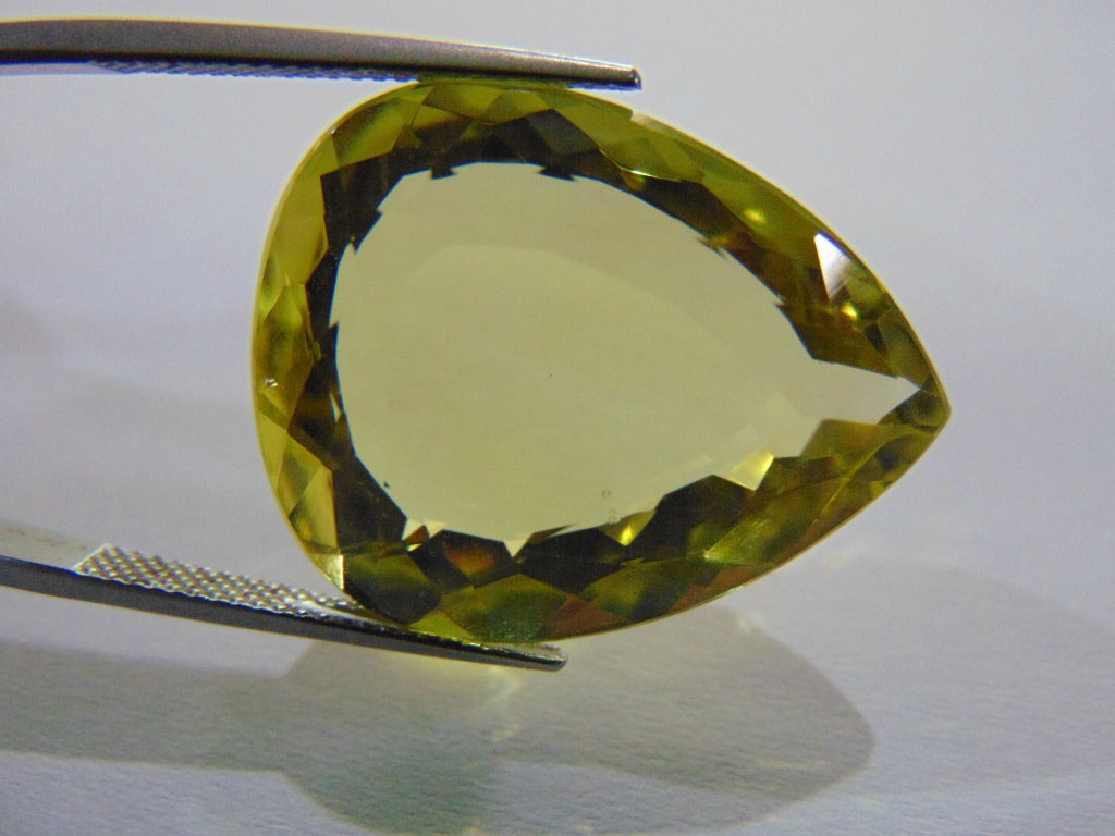 37,40 quilates de ouro verde 26 x 21 mm