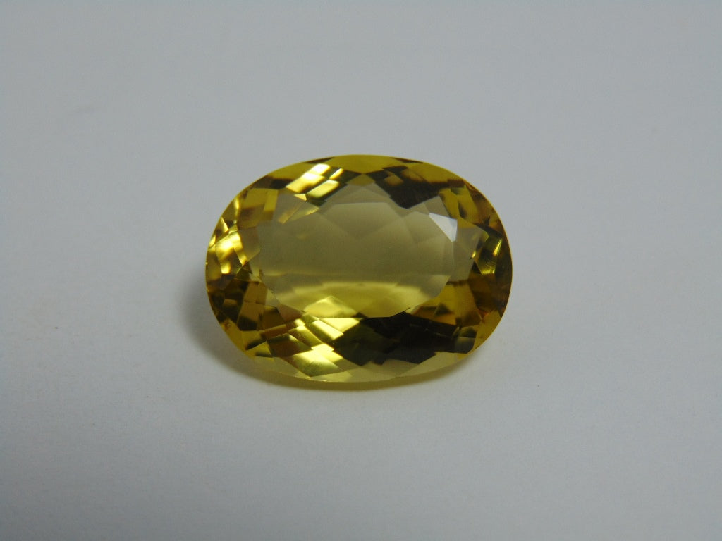 24.60cts Quartz (Green Gold)