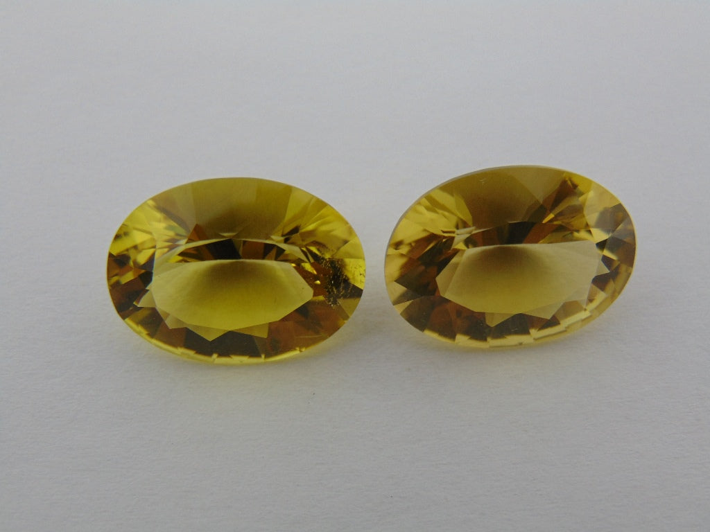 30.20cts Quartz (Green Gold) Pair