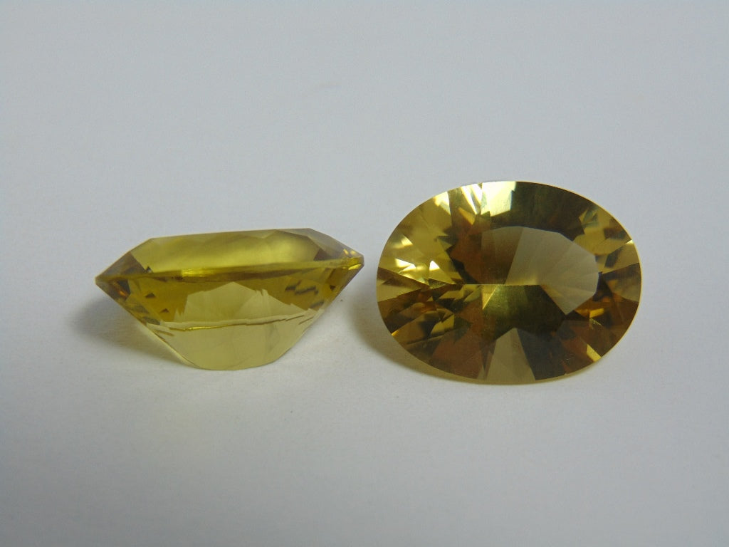 Par de quartzo (ouro verde) de 30,20 cts
