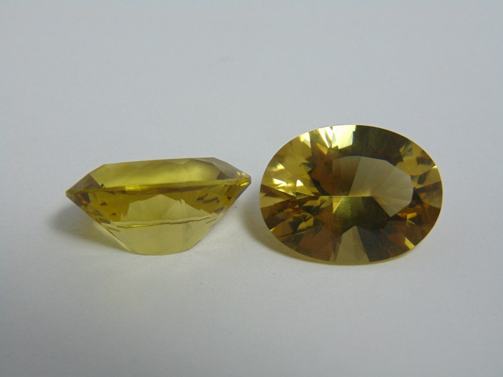 30.20cts Quartz (Green Gold) Pair