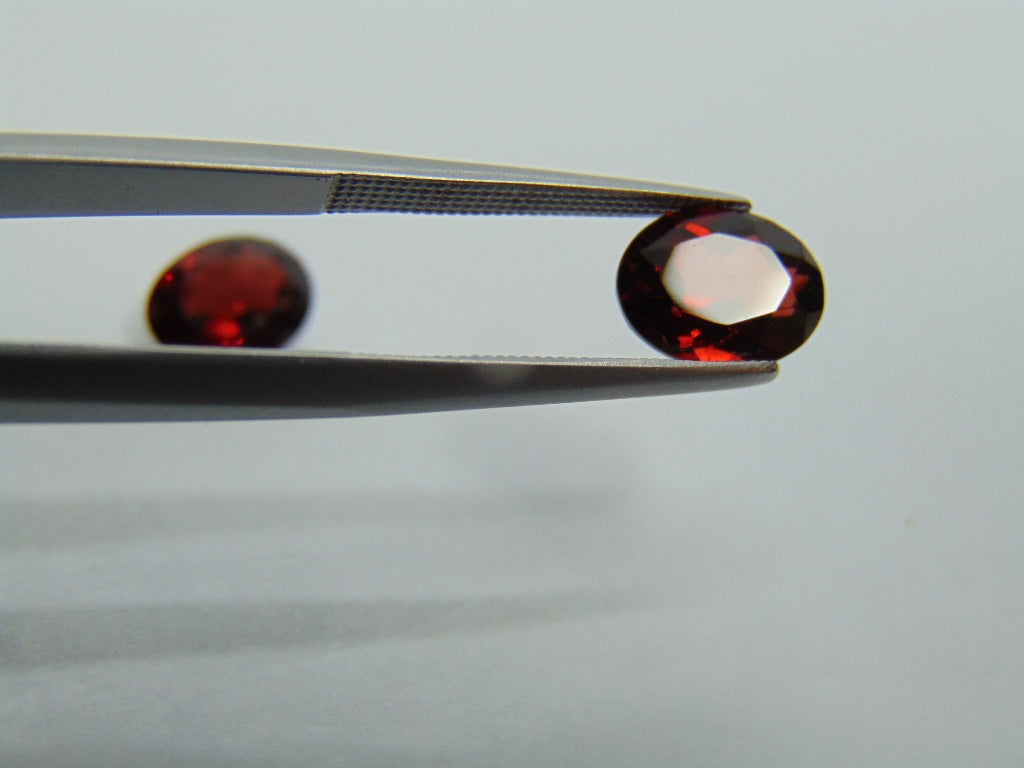 4.75ct Garnet Pair 9x7mm